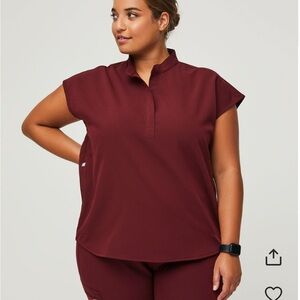 FIGS Rafaela Oversized Scrub Top Burgundy L